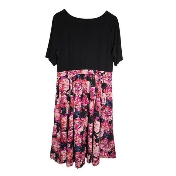 Torrid Black Floral Knit-To-Woven Dress Size 1x - Picture 13 of 15